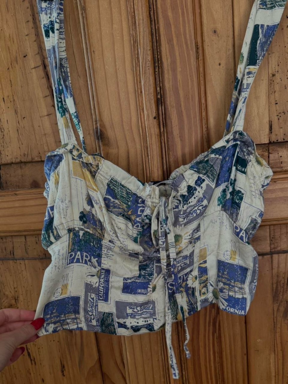 Urban Outfitters Blue & Cream Printed Tie-Front Crop Top - Picture 4 of 6
